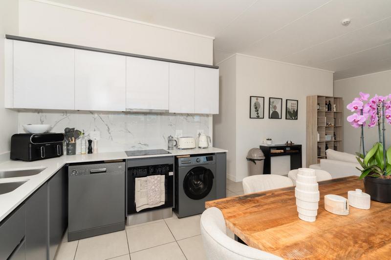2 Bedroom Property for Sale in The Huntsman Western Cape